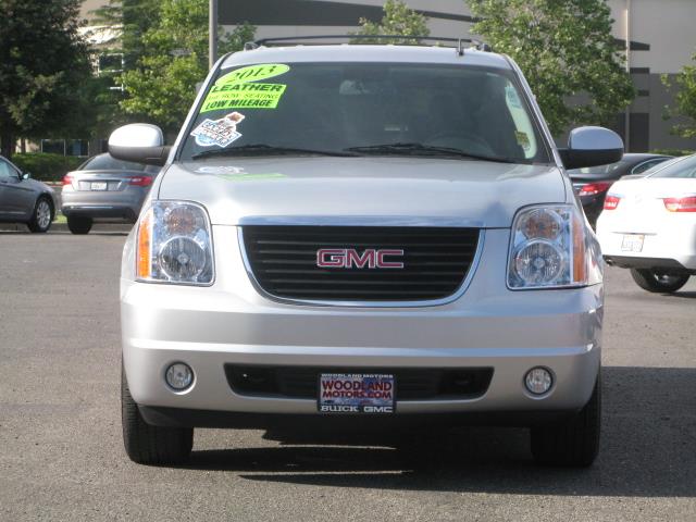 2013 GMC Yukon XL SLT