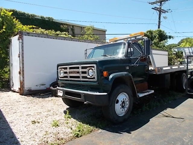 1985 GMC c700 SR5 2WD