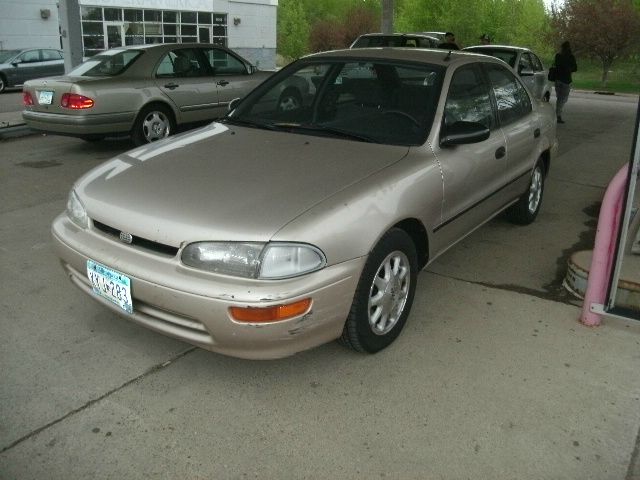 1994 Geo Prizm 4dr Sdn I4 CVT S