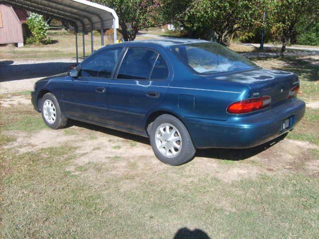 1994 Geo Prizm LS 460 Sedan 4D