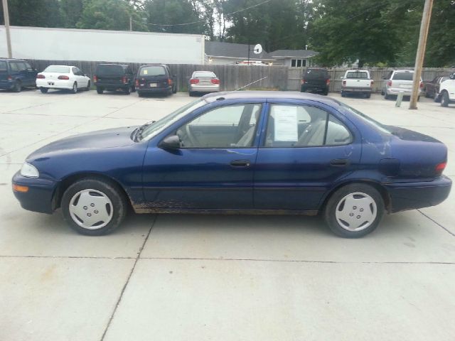 1996 Geo Prizm SL 2500 Snow Plow