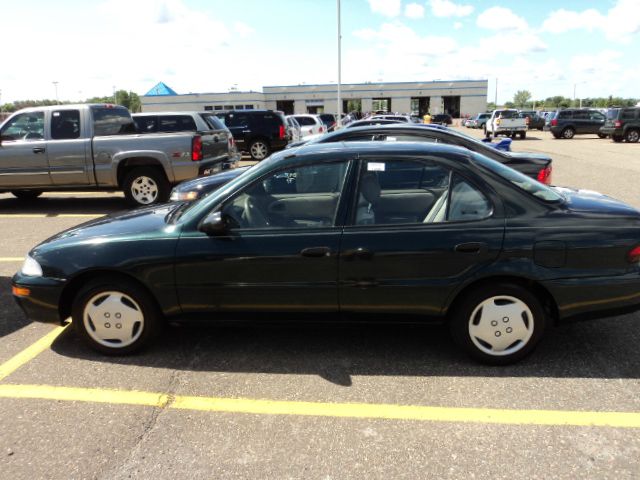 1997 Geo Prizm Laranie