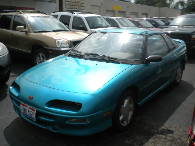 1992 Geo Storm 4X4 X-cab 4DR Dually