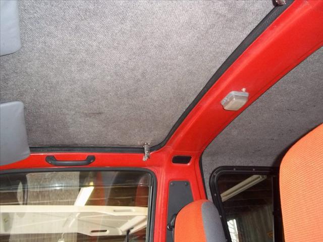 1993 Geo Tracker 2dr Cpe I4 CVT 2.5 S