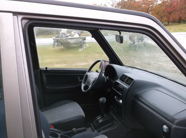 1997 Geo Tracker UTIL