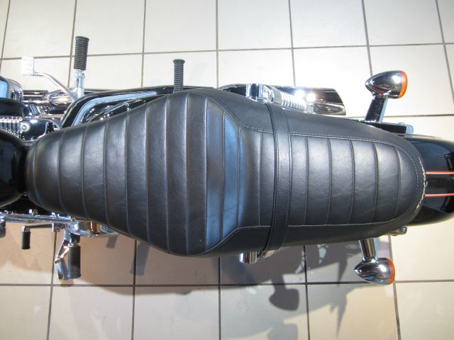 2007 Harley Davidson 1200 SPORTSTER LTZ 4WD W/sunroof