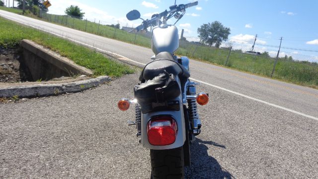 2006 Harley Davidson 883 Sportster Unknown