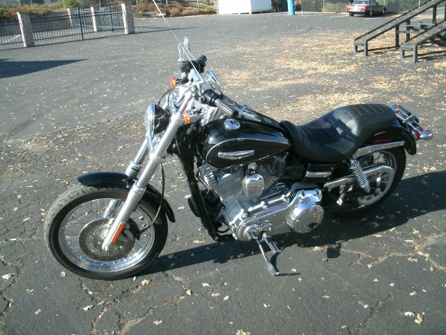 2009 Harley Davidson Dyna Super Glide Unknown