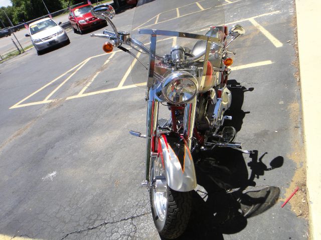 2005 Harley Davidson Fatboy Xlt-2nd Bench-fwd-cd Player-5 Pass-1 Owner