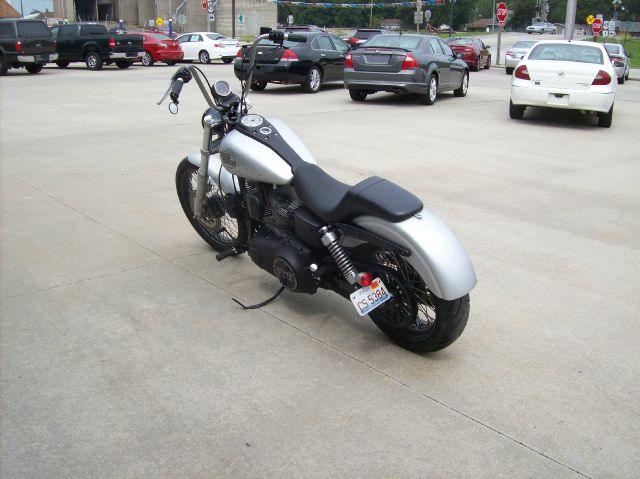 2008 Harley Davidson FXD E350 4dr Wgn Sport 3.5L 4matic AWD Wagon