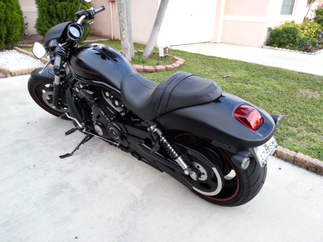 2009 Harley Davidson NIGHT ROD SPECIAL S V6 4-door