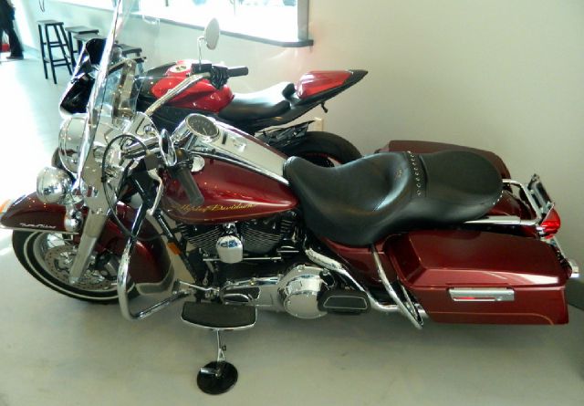 2008 Harley Davidson Road King 3.2L Convertible