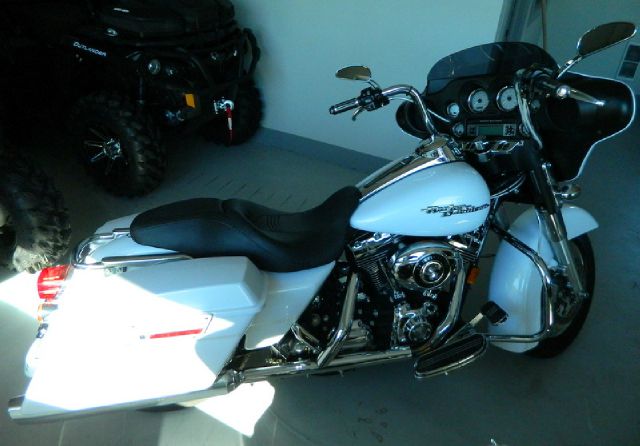 2008 Harley Davidson STREETGLIDE- FLHX Lariatloaded1-owner