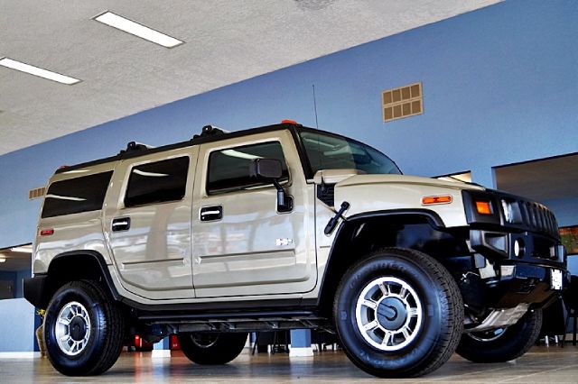 2005 Hummer H2 4dr Sdn 750li Xdrive AWD