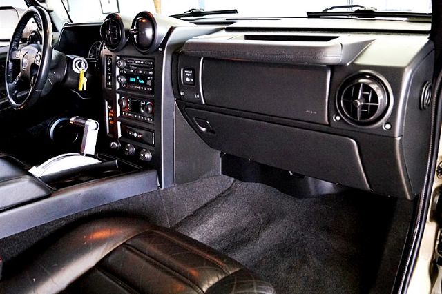 2005 Hummer H2 4dr Sdn 750li Xdrive AWD