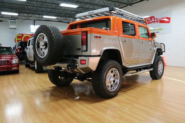 2005 Hummer H2 SUT Super Cab Lariat