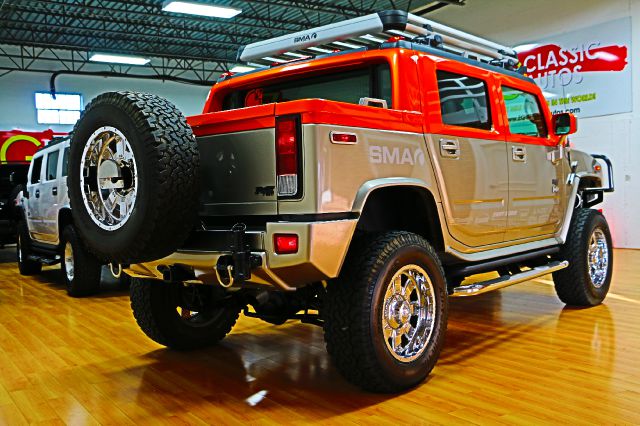 2005 Hummer H2 SUT Super Cab Lariat