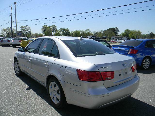 2009 Hyundai SONATA GLS Unknown