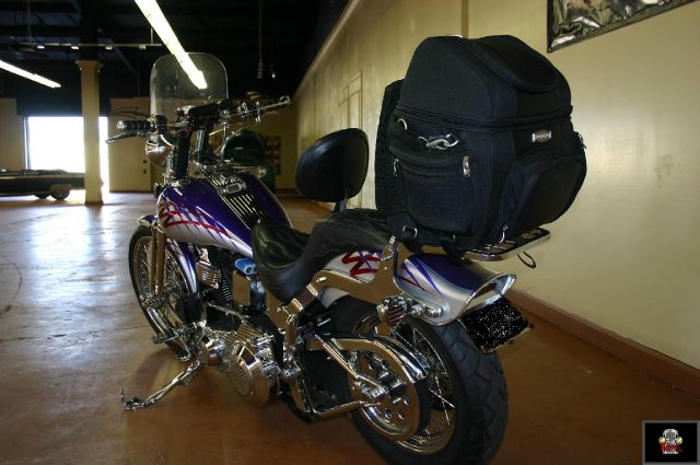 2006 Harley Davidson dyna glide 4DR Pillarless Hardtop