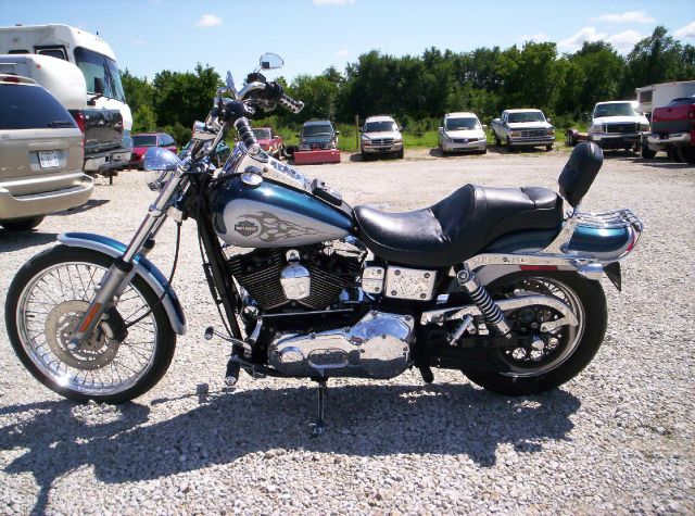 2002 Harley Davidson Dyna Wideglide W/power Tailgate W/tech