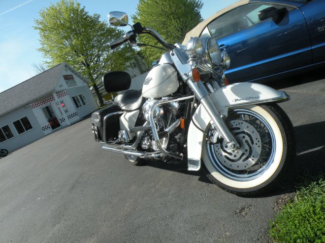 2002 Harley Davidson FLHRCI ROAD KING Unknown