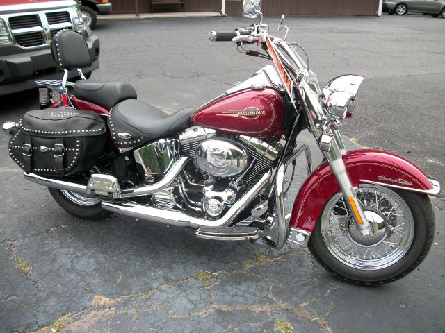 2005 Harley Davidson FLSTC Lariat/ 4 Wheel Drive