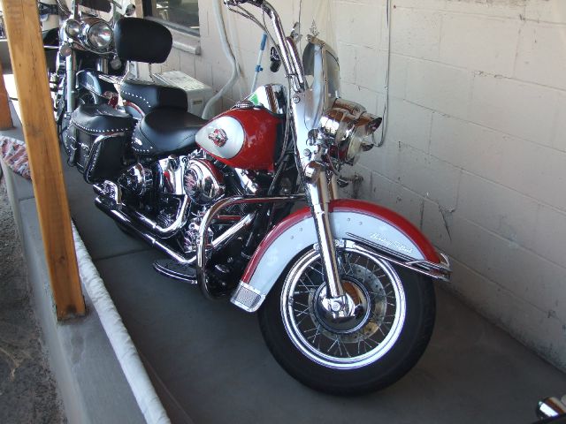 2002 Harley Davidson FLSTCI Unknown