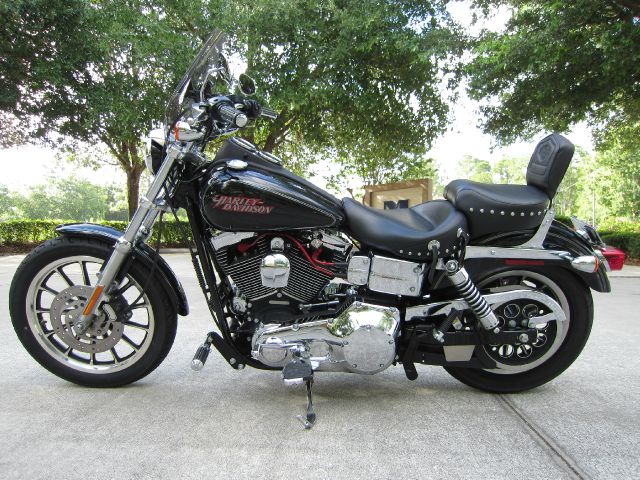2004 Harley Davidson FXDL Dyna C23
