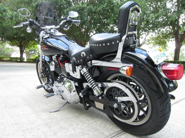 2004 Harley Davidson FXDL Dyna C23