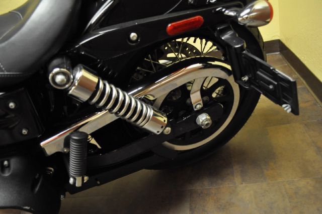 2011 Harley Davidson FXDWG Carpet Cleaning Vancall NOW