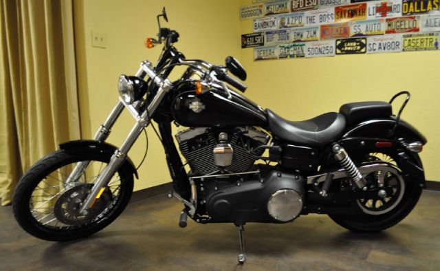 2011 Harley Davidson FXDWG Carpet Cleaning Vancall NOW