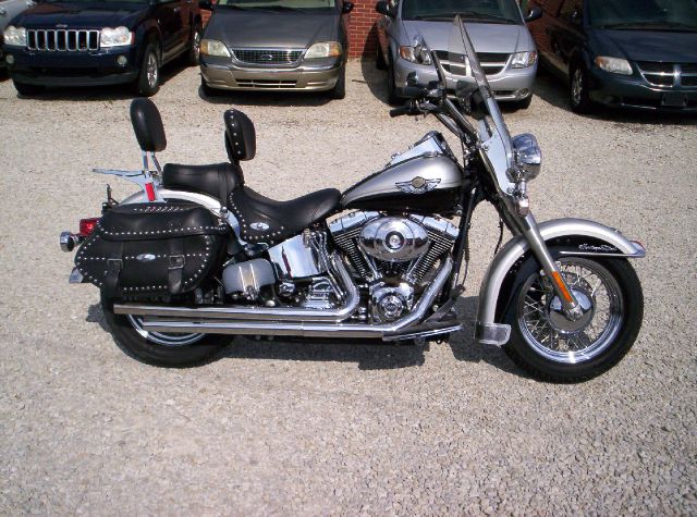 2003 Harley Davidson Heritage Classic SEL W/backup Camera