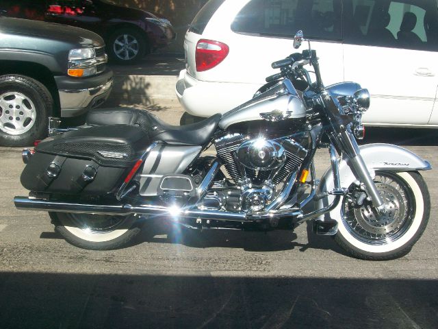 2003 Harley Davidson Road King Unknown