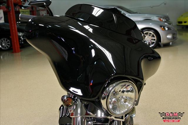 2013 Harley Davidson STREET GLIDE Lariatloaded1-owner