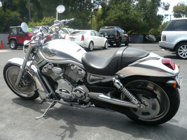 2003 Harley Davidson VRSCA V-ROD SEL W/backup Camera