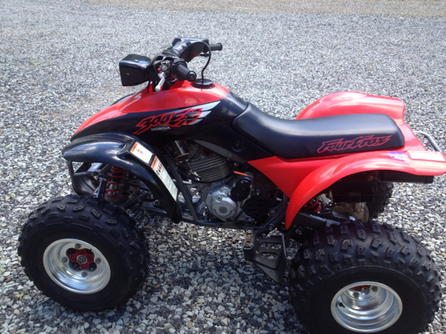 1999 Honda 300 ex Unknown