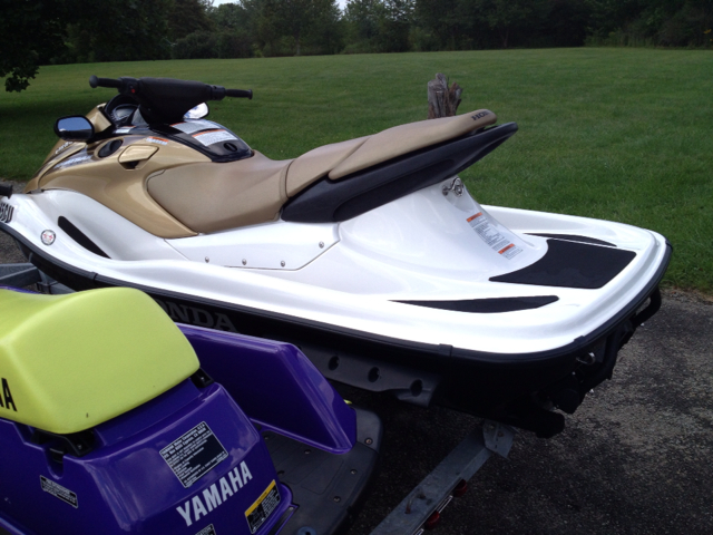 2005 Honda ARX1200T3 325i Premium Package Sedan