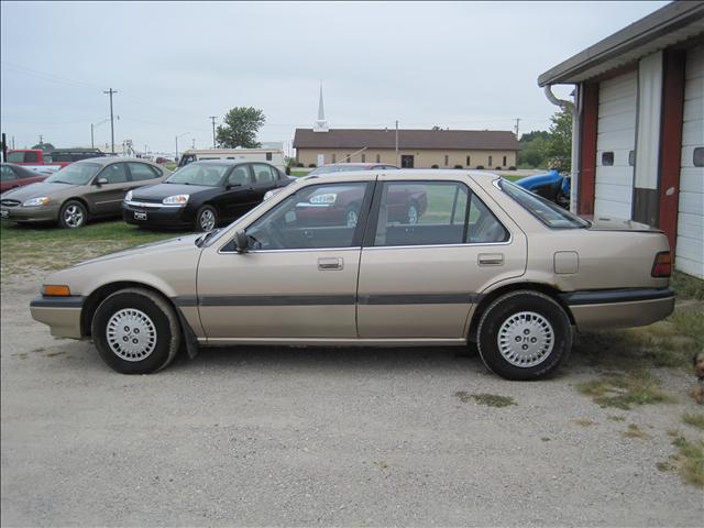 1987 Honda Accord Elk Conversion Van