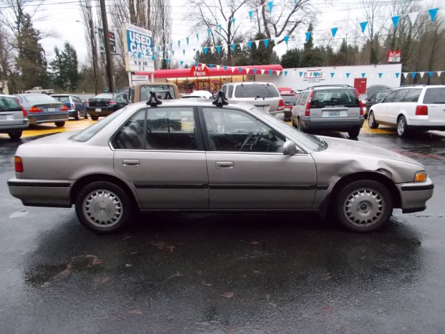 1991 Honda Accord ZQ8 LS