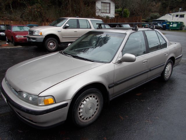 1991 Honda Accord ZQ8 LS