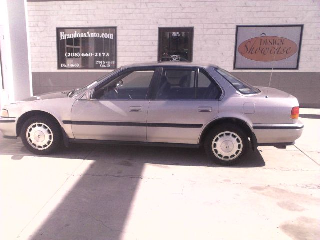 1992 Honda Accord ZQ8 LS