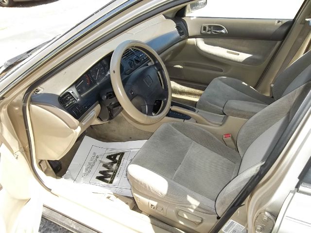 1994 Honda Accord ZQ8 LS