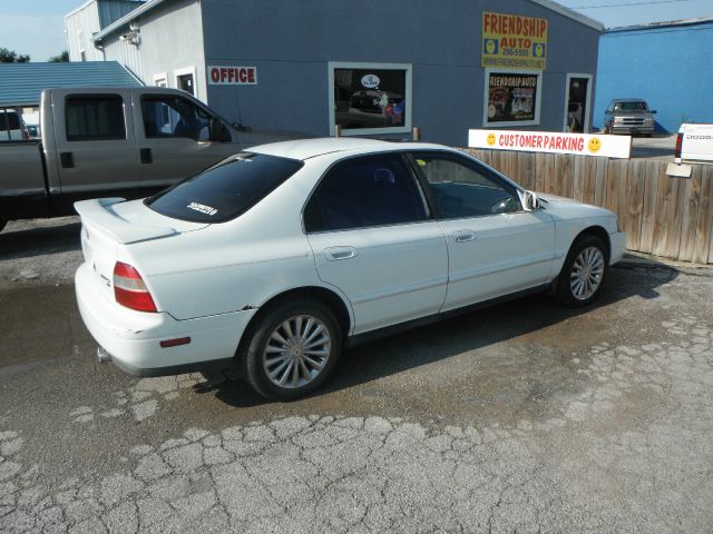 1994 Honda Accord ZQ8 LS