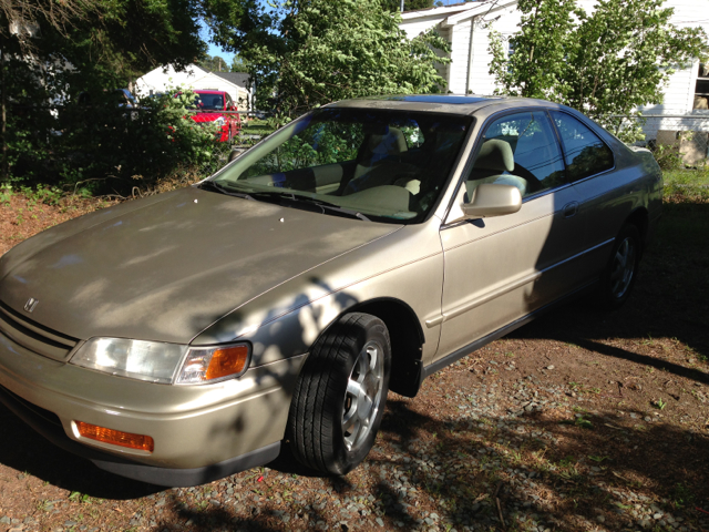 1995 Honda Accord 4DR SE