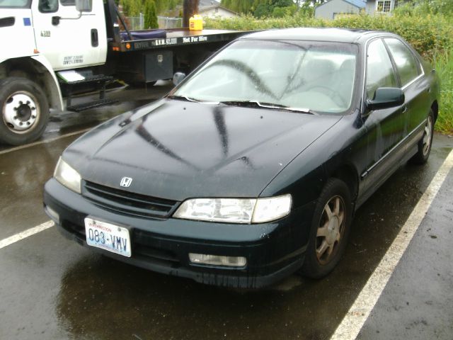 1995 Honda Accord ZQ8 LS