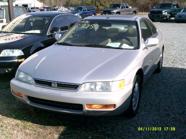 1996 Honda Accord 4DR SE