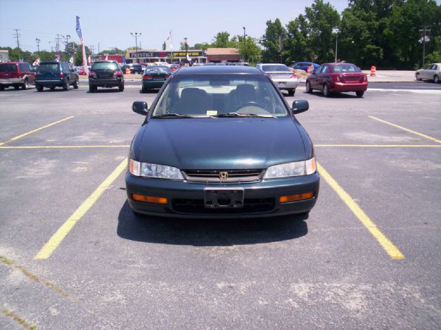 1996 Honda Accord ZQ8 LS