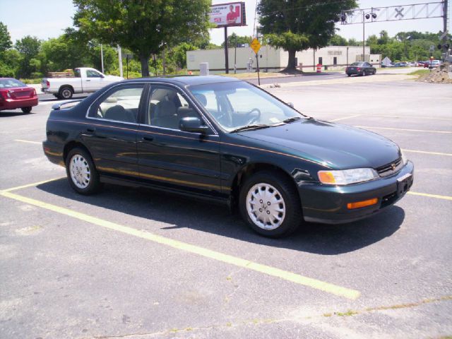 1996 Honda Accord ZQ8 LS