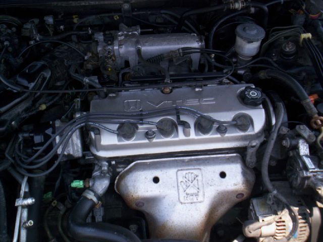 1996 Honda Accord ZQ8 LS