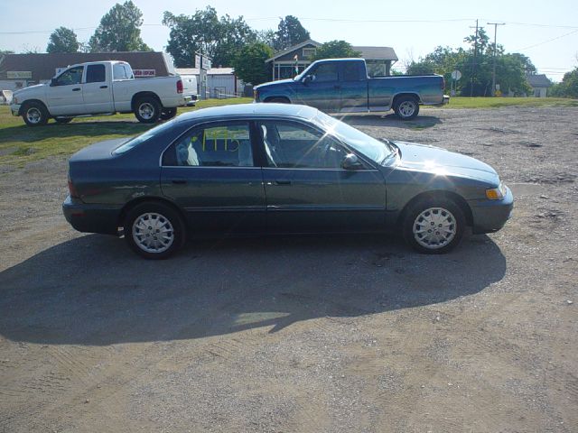 1996 Honda Accord ZQ8 LS